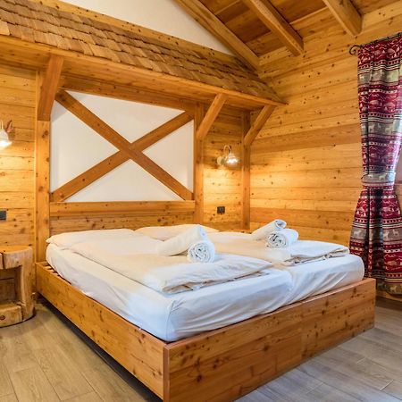 Chalet Camping Fae 1 마돈나 디 캄필리오 외부 사진