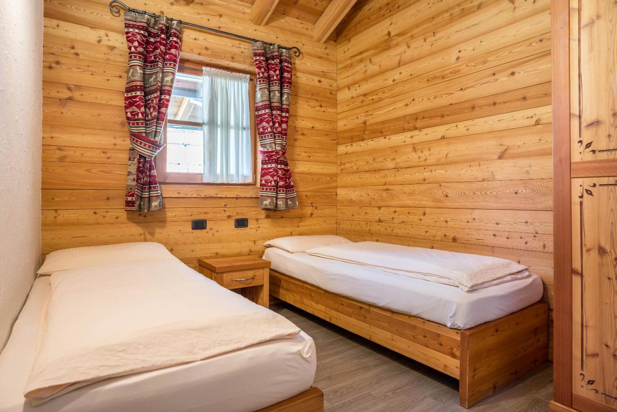 Chalet Camping Fae 1 마돈나 디 캄필리오 외부 사진